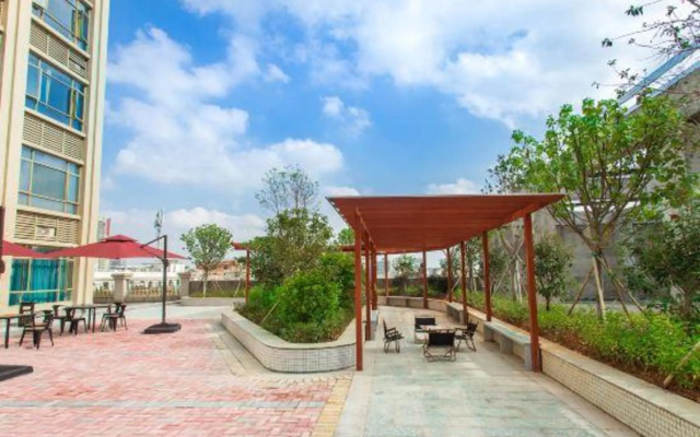 Luoding Star Hotel