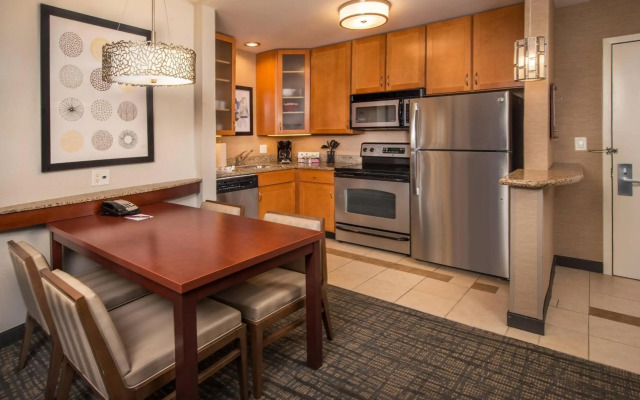 Residence Inn by Marriott Dulles Airport At Dulles 28 Centre