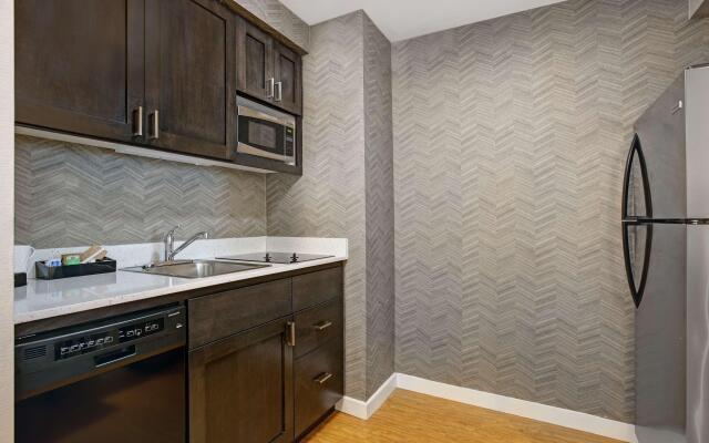 Homewood Suites by Hilton Chicago-Lincolnshire