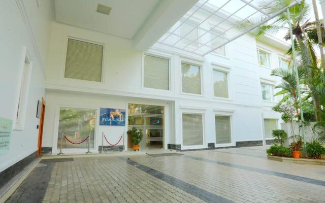 Hotel TGR Suites