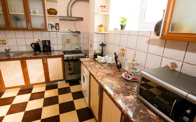 Beautiful Apartments in Villa near Airport