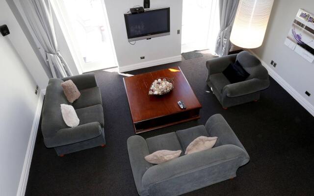 Picton Waterfront Luxury Apartments – Guest Rooms – Picton