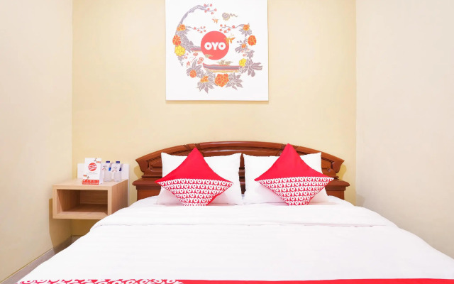 Super OYO 90033 DeHome Family