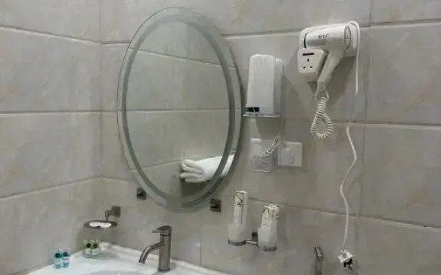 Taj Aleiman Hotel