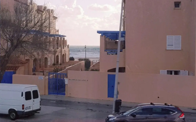 Beach House with Balcony and beach view