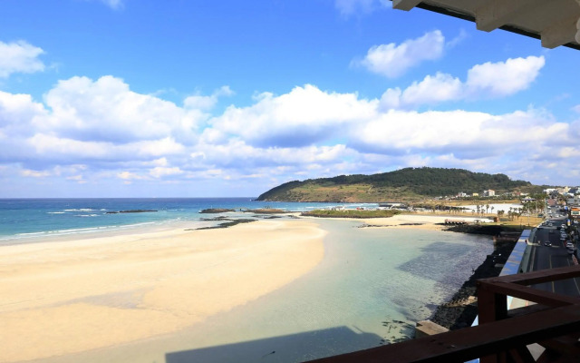 Ocean Grand Hotel