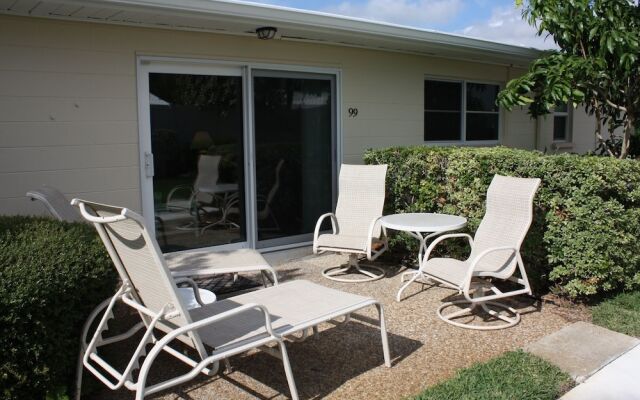 Jamaica Royale 099 - 2 Br Condo