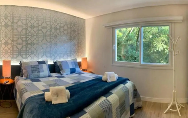 Belíssimo apto 2 suítes em ótima localização de Gramado