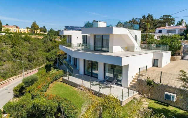 Villa Centeanes Luxury Villa Enviable Position s