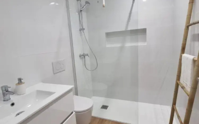 Downtown Faro Luxury Flat With Balcony