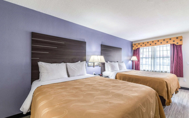 Quality Inn & Suites Canton