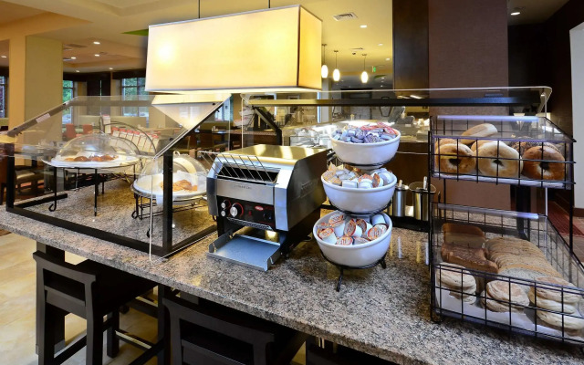 Hilton Garden Inn Greensboro Airport