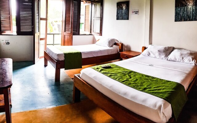 Waira Selva Hotel