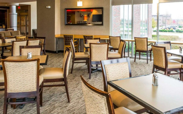 Cambria Suites Appleton