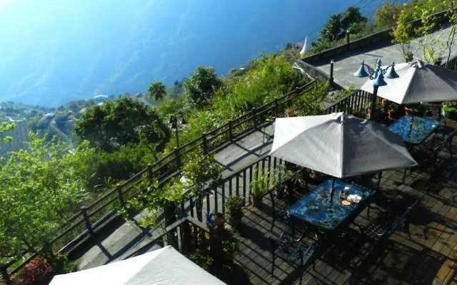 Victoria Peak Garden Resort