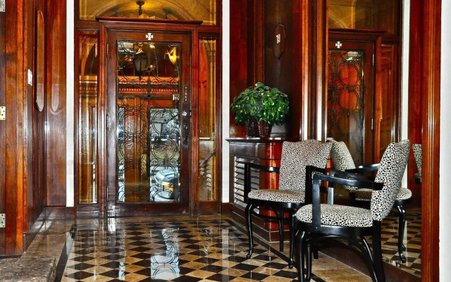 Le Manoir d'Auteuil