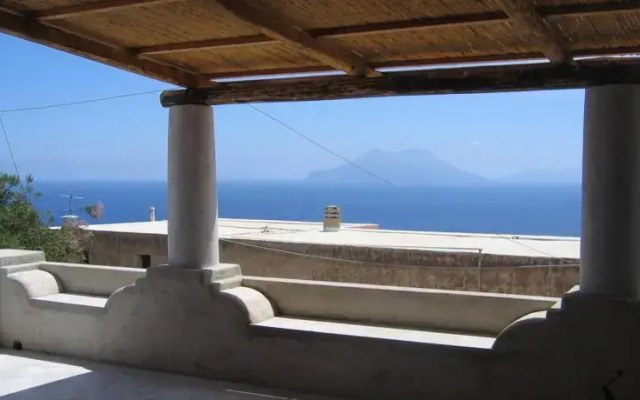 Filicudi Apartments