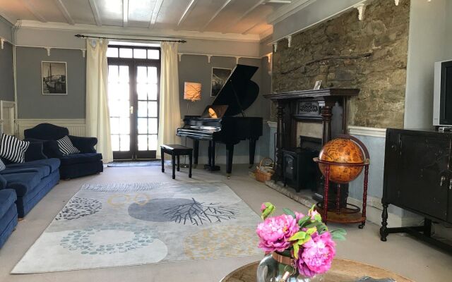 Eden Lodge - B&B
