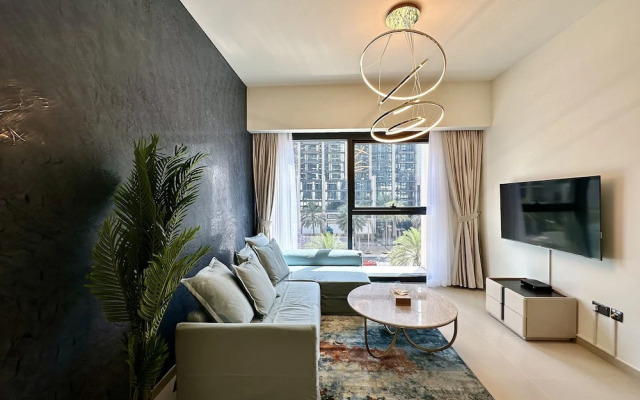 LuxBnB Dubai Opera Act-1 Boulevard Views