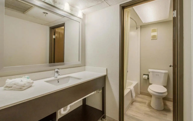 Holiday Inn Jackson-carriage House Dr