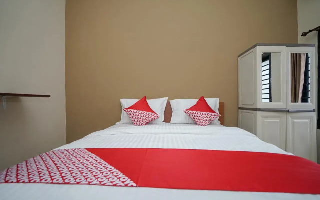 OYO 959 Graha Ham Family