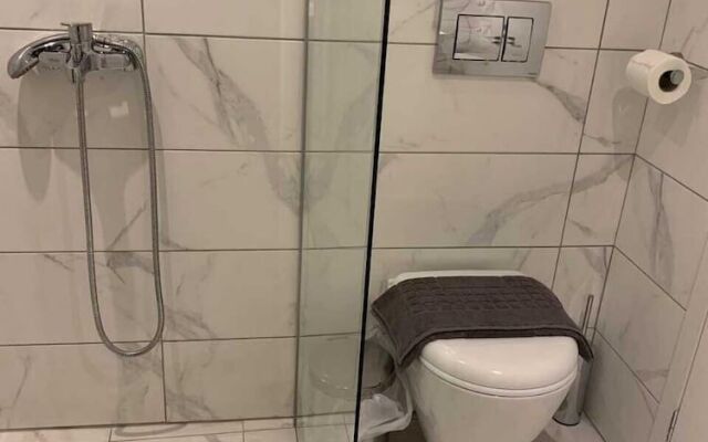 Alma Elegant Rooms