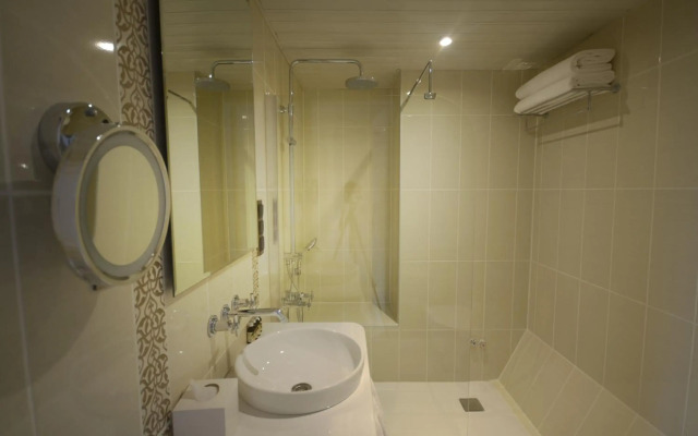 Hich Hotel Konya