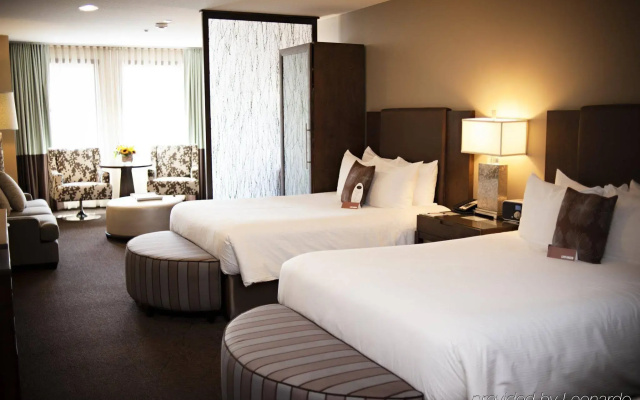The Oxford Hotel Bend
