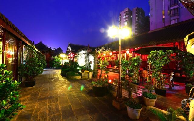 Lecheng Hotel