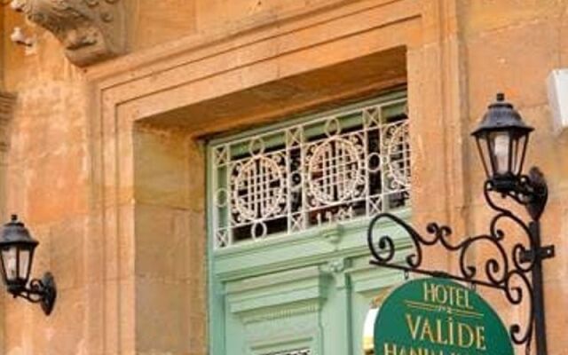 Hotel Valide Hanım Konak