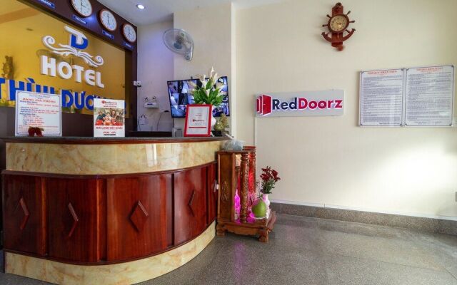 RedDoorz near Lotte Cinema Cong Hoa