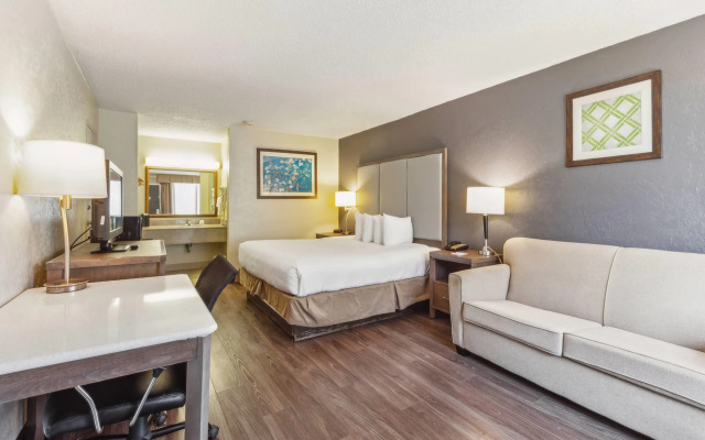 Ramada by Wyndham Houma