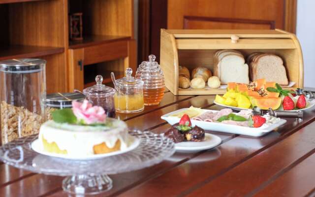 Cerejeira Guest House