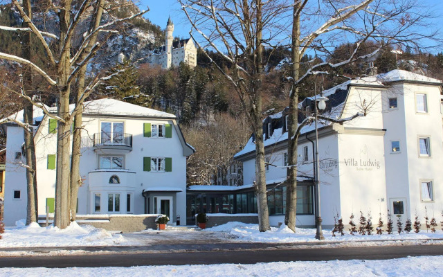Villa Ludwig Suite Hotel & Chalet