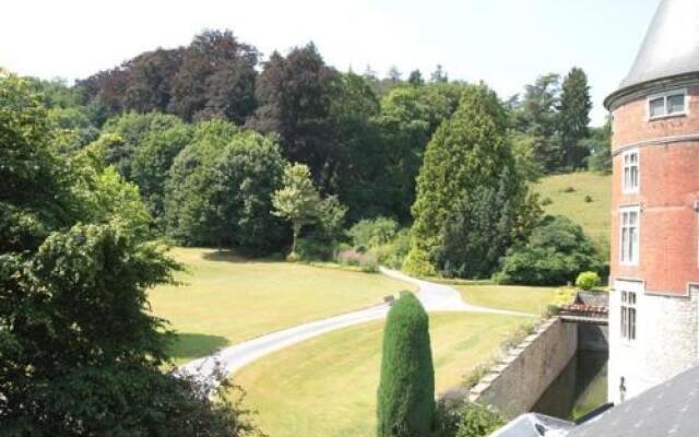 Hotel - Ferme du Chateau D'ahin