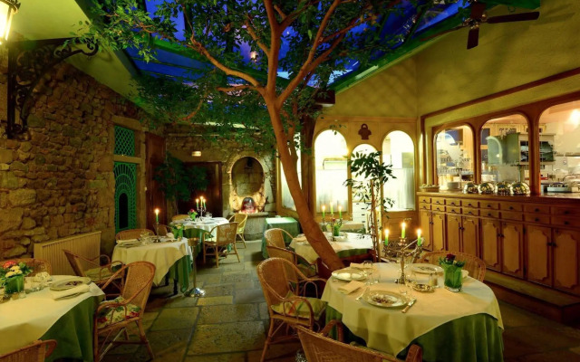 Hotel Chez Camille