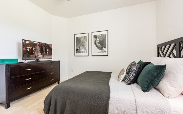 Vhc Srh8 2641 8 Bedroom Condo