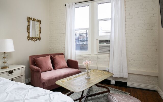 CDC Cleaning Standard! Studio Near Hollywood