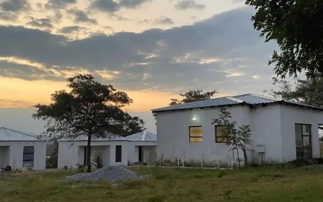 Khutsong Lodge