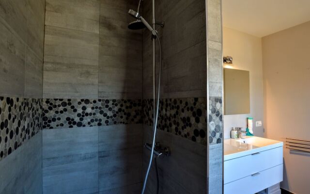 Modern Villa with Private Garden in Awan