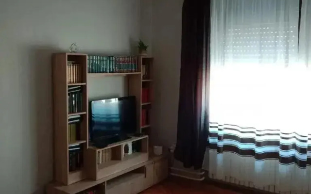Apartmani Lena 1
