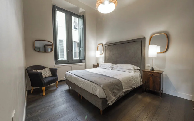 Luxury River View Apartment by MMega