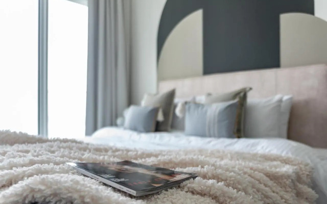 The Smart Concierge - Sunrise Bay tower 1