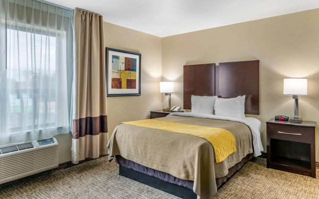 Comfort Inn & Suites Colton