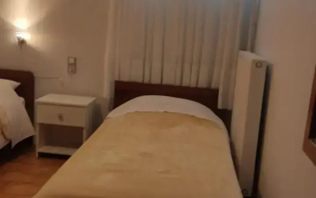Eleni's Rooms