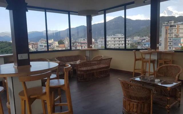 Hotel Glory Garden