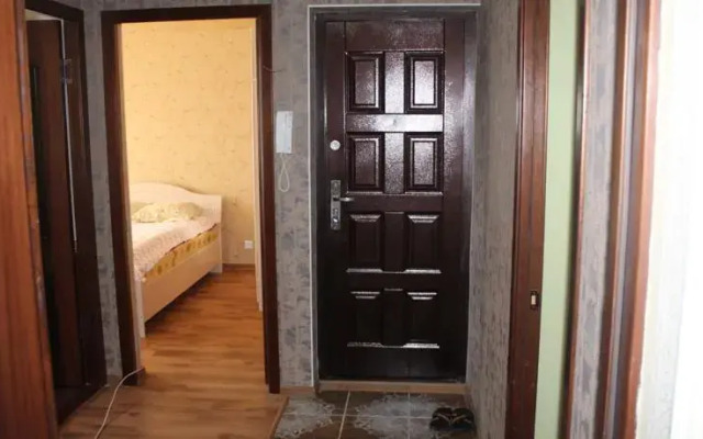 Houseroom J