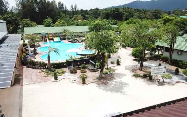 Walking Street Hostel by New Wave - Adults Only