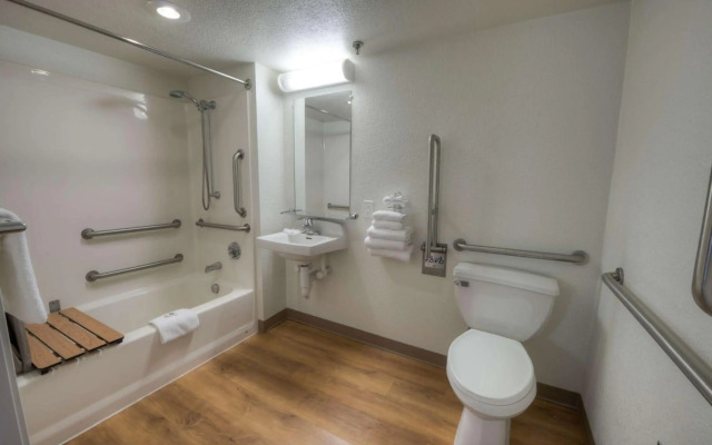 Motel 6 New Haven - Branford, CT