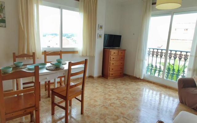 Apartamentos Vistalegre con jardín tranquilos cerca del mar